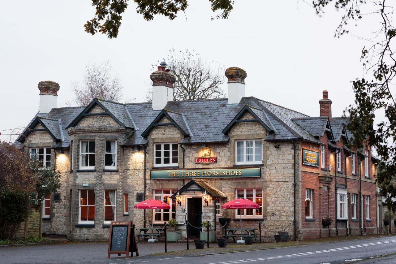The Three Horseshoes East Worldham Alton  Dış mekan fotoğraf